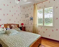 Maison, 242 m²