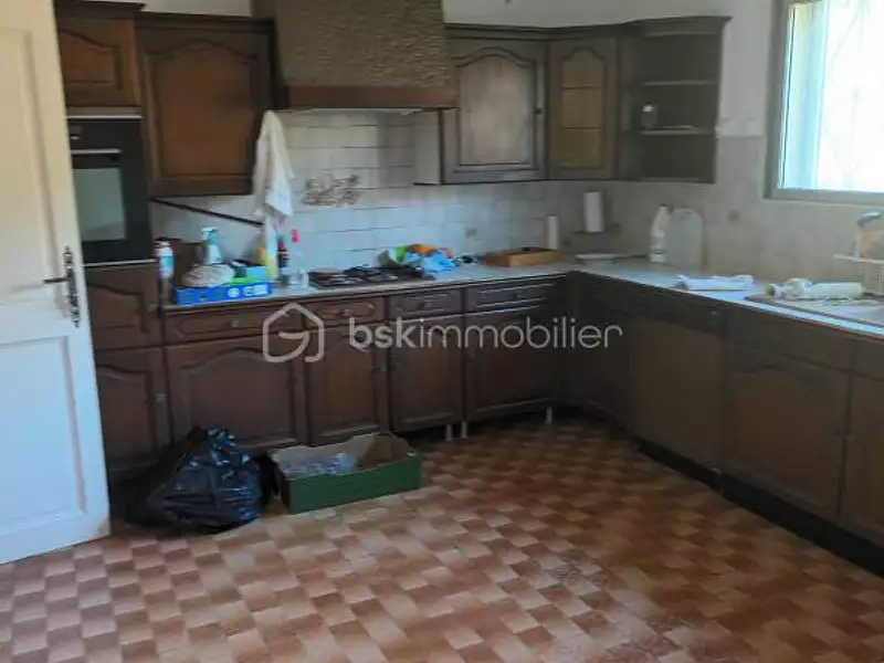Maison, 248 m²