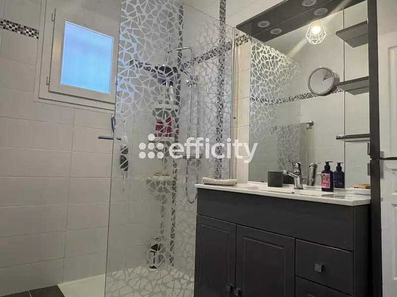 Maison, 61 m²