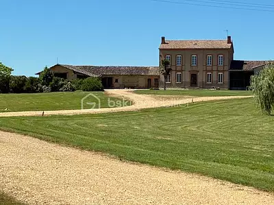 Maison, 470 m²