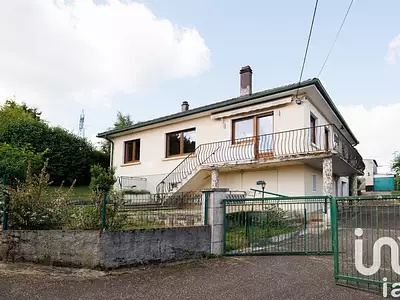 Maison, 196 m²