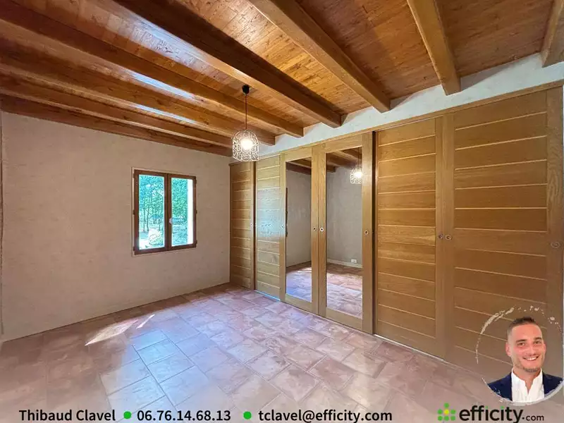 Maison, 215 m²