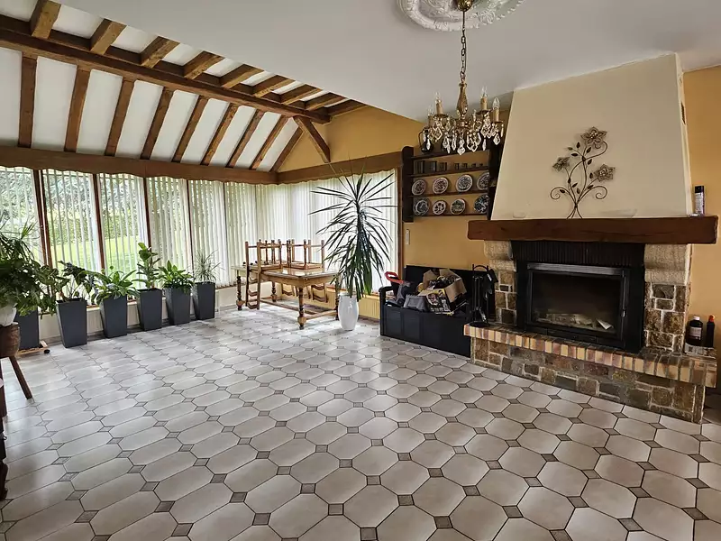 Maison, 230 m²