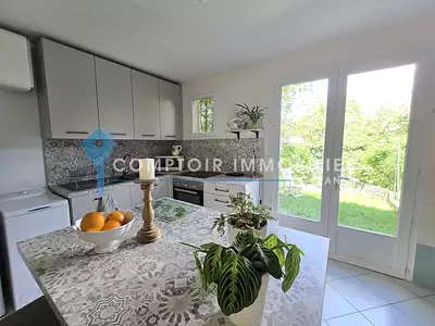 Maison, 96 m²