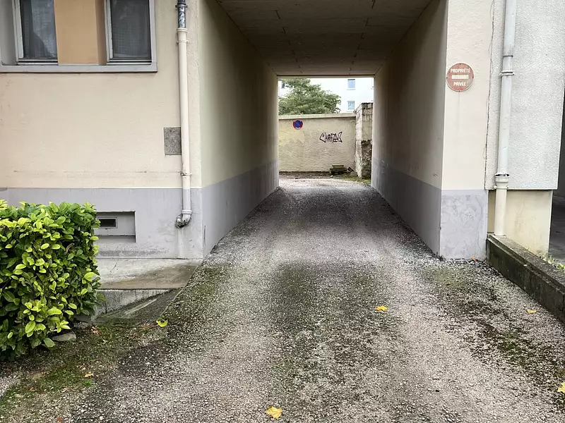 Parking, 13 m²