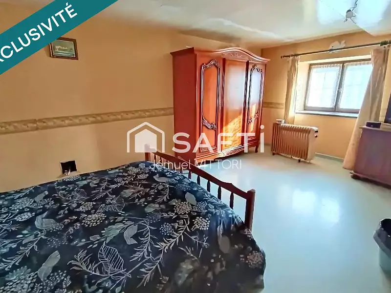 Maison, 165 m²