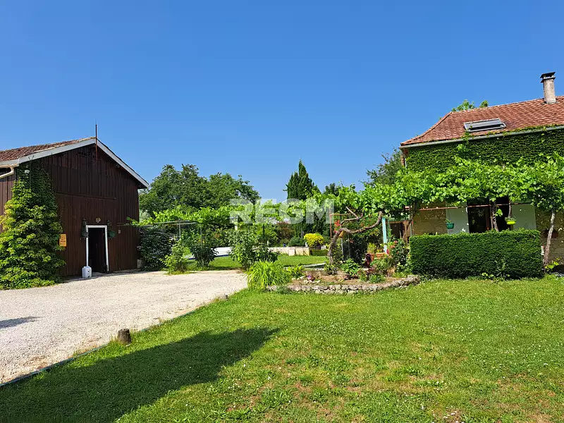 Maison, 264 m²