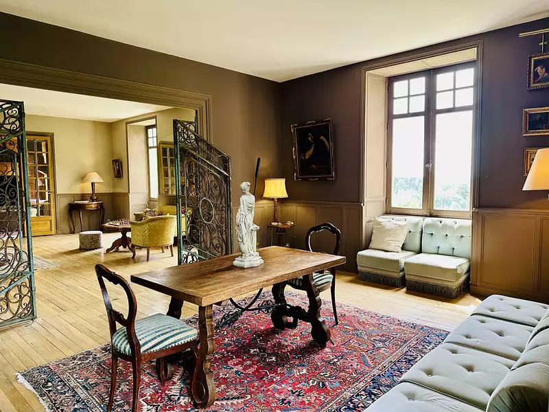 Maison, 756 m²
