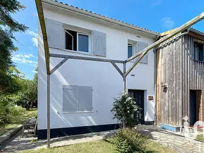 Maison, 164 m²