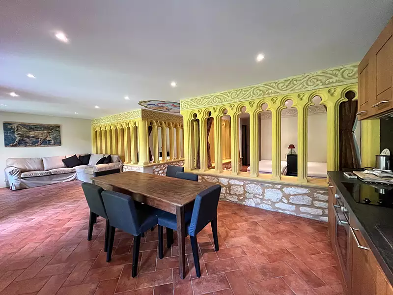 Maison, 210 m²
