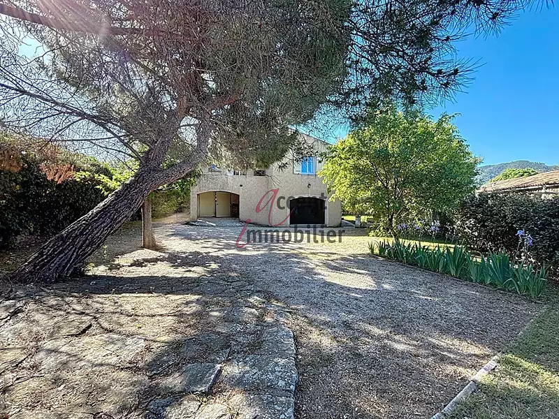 Maison, 170 m²