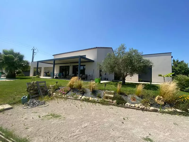 Maison, 215 m²