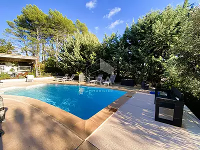 Maison, 234 m²