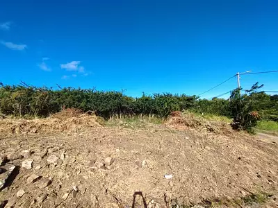 Terrain, 664 m²
