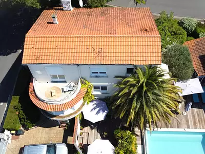 Maison, 250 m²