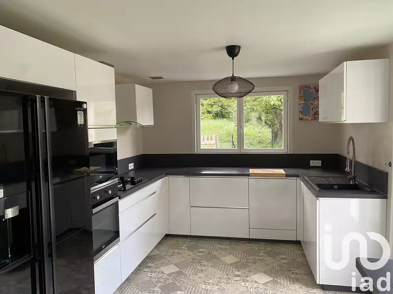 Maison, 180 m²