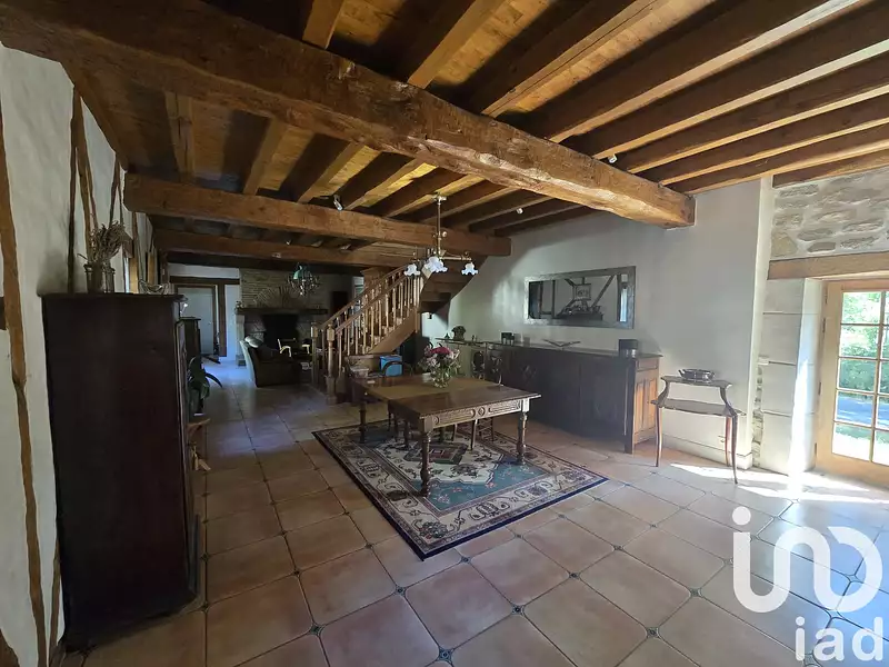 Maison, 230 m²