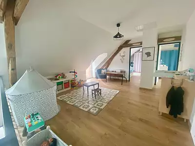 Maison, 162 m²