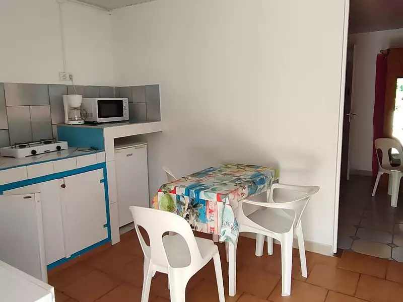 Immeuble, 648 m²