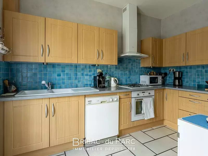 Maison, 185 m²