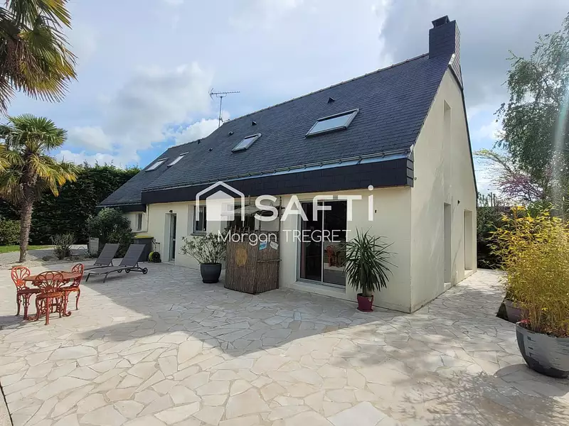 Maison, 168 m²
