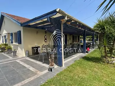 Maison, 170 m²