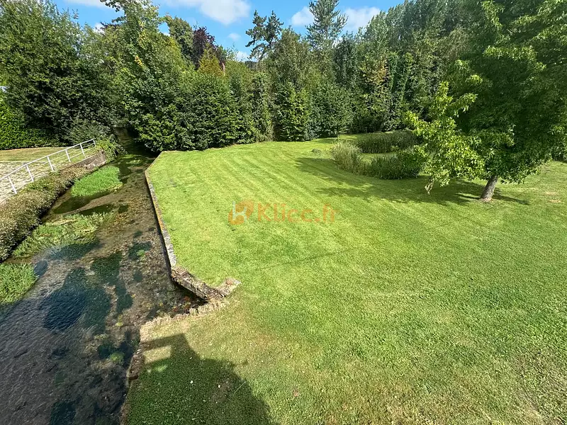 Maison, 240 m²