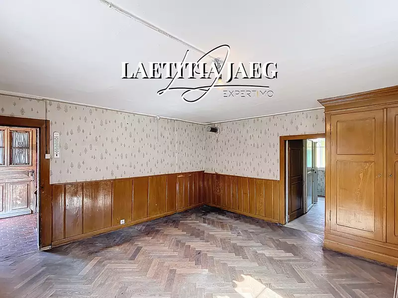 Maison, 196 m²