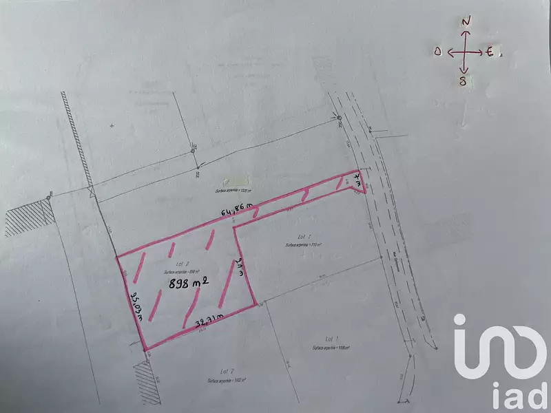 Terrain, 898 m²