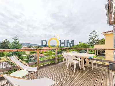Maison, 99 m²