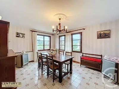 Maison, 183,5 m²
