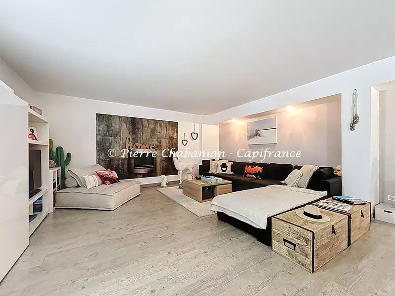 Appartement, 180 m²