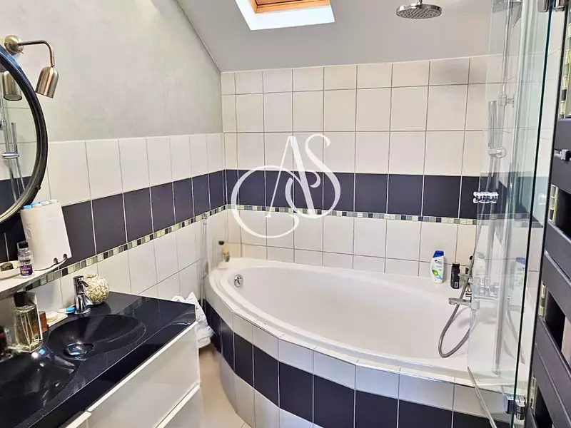 Maison, 154 m²