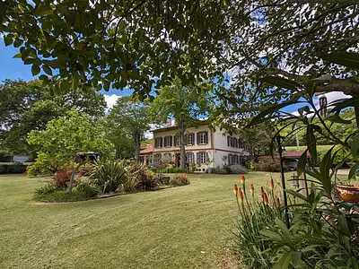 Maison, 385 m²