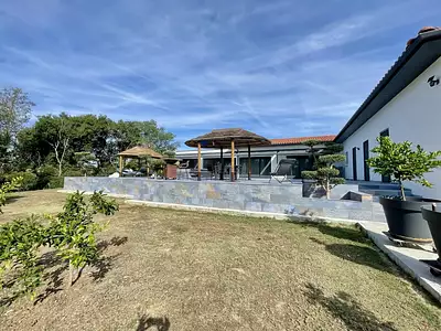 Maison, 206 m²