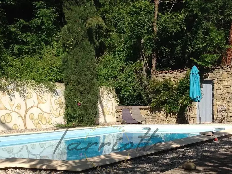 Maison, 350 m²