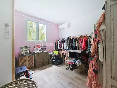 Maison, 163 m²