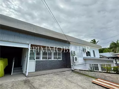 Immeuble, 181,32 m²