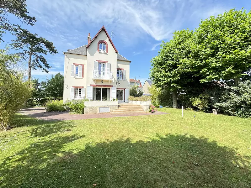 Maison, 180 m²