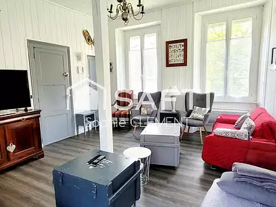 Maison, 162 m²