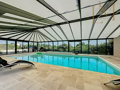 Maison, 219 m²
