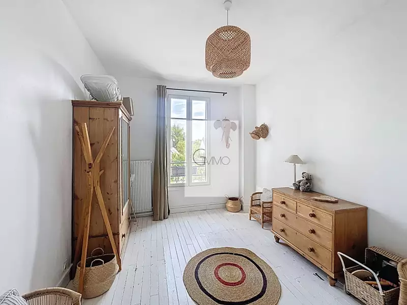 Maison, 185 m²