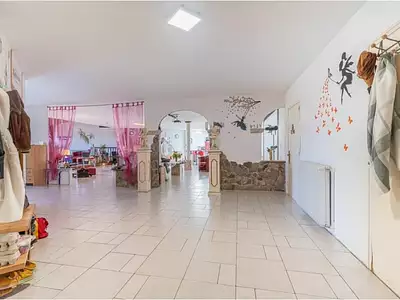 Maison, 233 m²