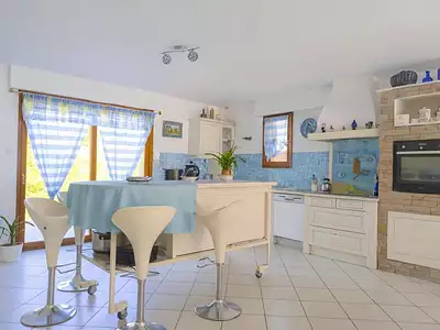 Maison, 248 m²