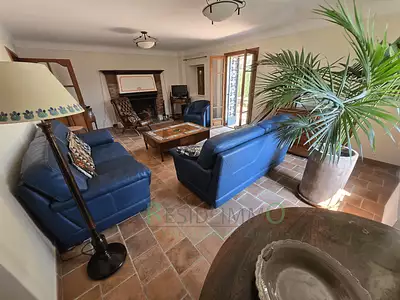 Maison, 163 m²