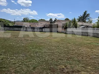 Terrain, 1 031 m²