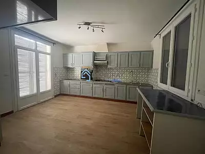 Maison, 200 m²