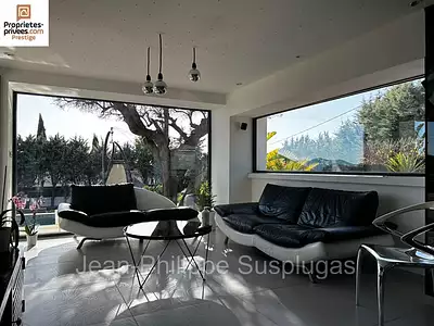 Maison, 190 m²