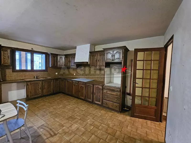 Maison, 170 m²