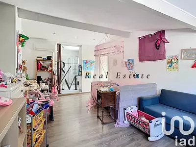 Maison, 330 m²